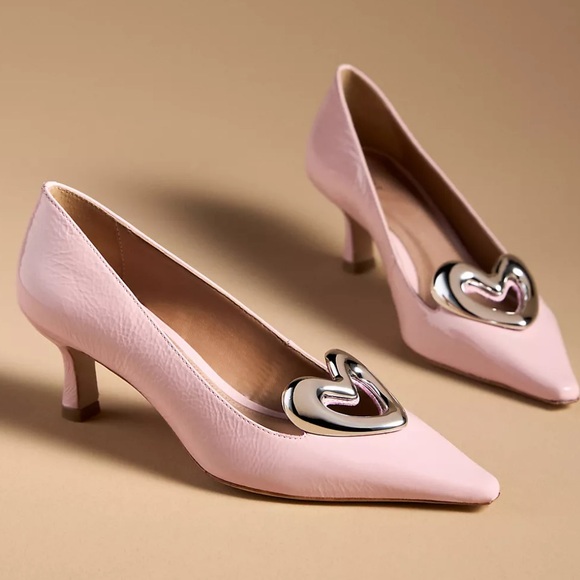 Maeve Shoes - NWT Anthropologie Maeve Heart Pumps